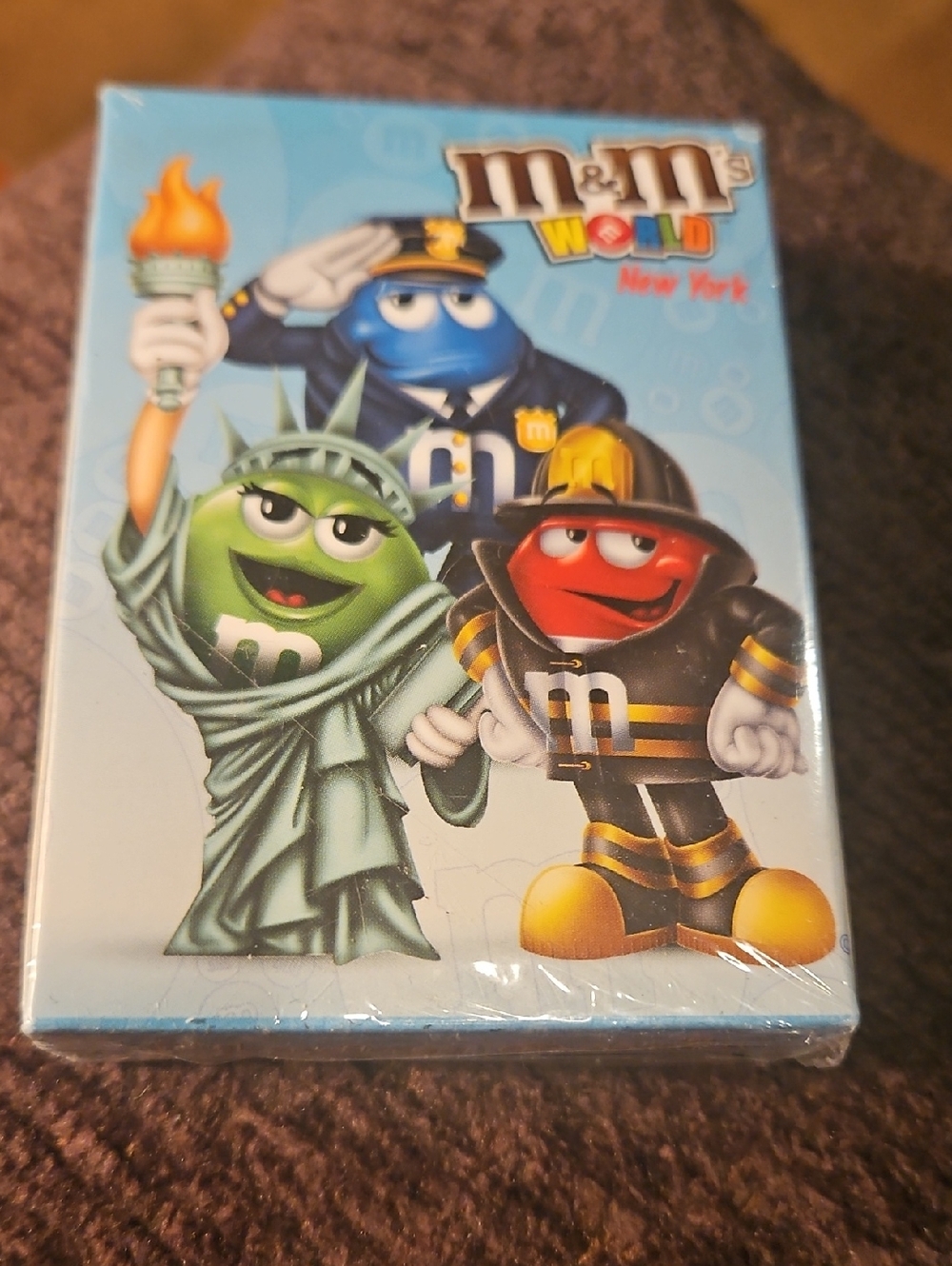 🌟3/$25🌟 Factory-sealed deck of M&M's World New York Themed Playing Cards.